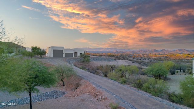 2430 LUPINE Lane, Wickenburg, AZ 85390
