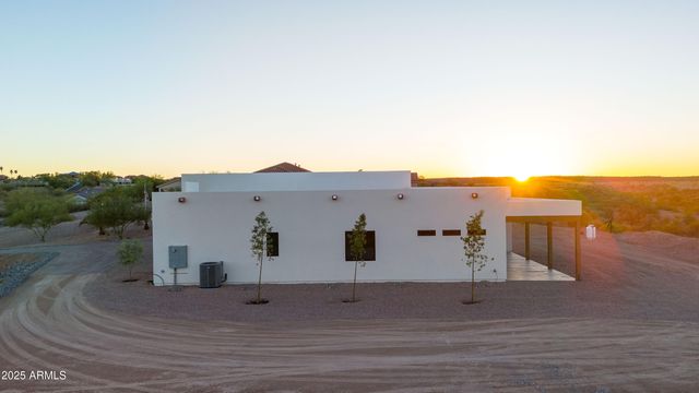 2430 LUPINE Lane, Wickenburg, AZ 85390