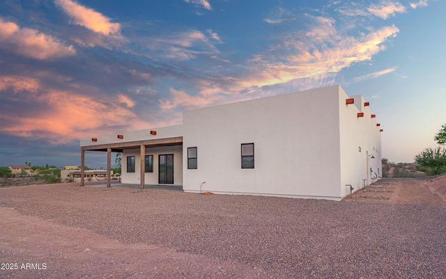 2430 LUPINE Lane, Wickenburg, AZ 85390