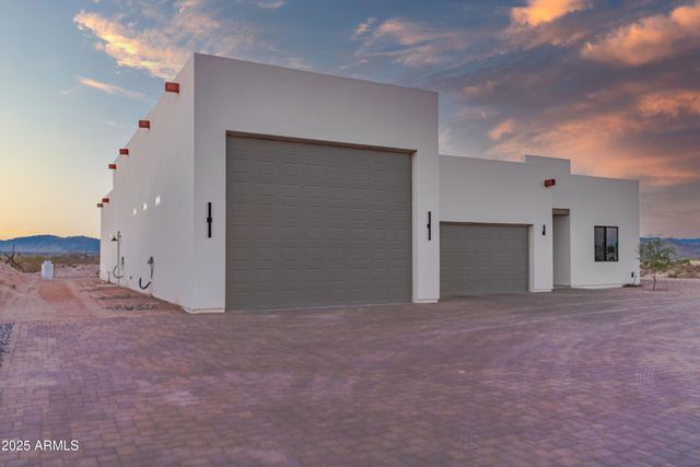 2430 LUPINE Lane, Wickenburg, AZ 85390