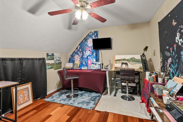 674 Lakeside Dr, Springfield, TN 37172