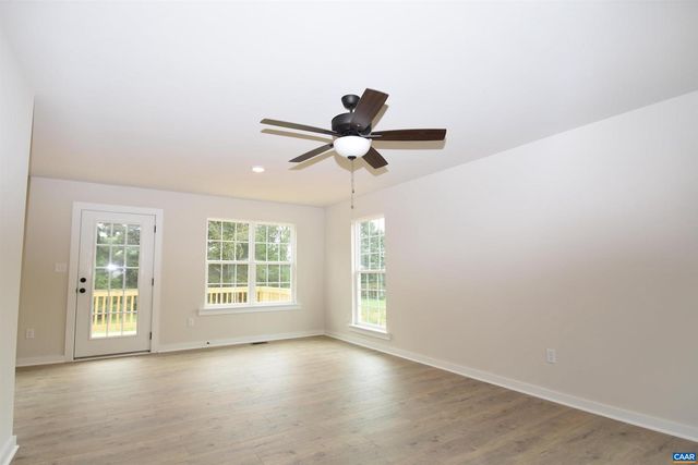 292 BANNISTER TOWN RD, Louisa, VA 23093