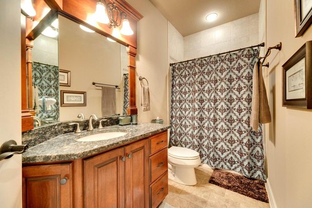 S63W34455 Piper ROAD, North Prairie, WI 53153