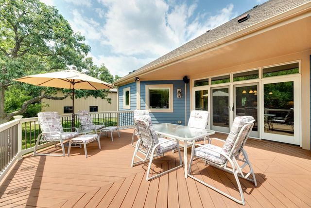 S63W34455 Piper ROAD, North Prairie, WI 53153