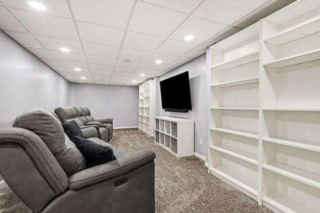 221 Paisley Court, Kalamazoo Twp, MI 49006