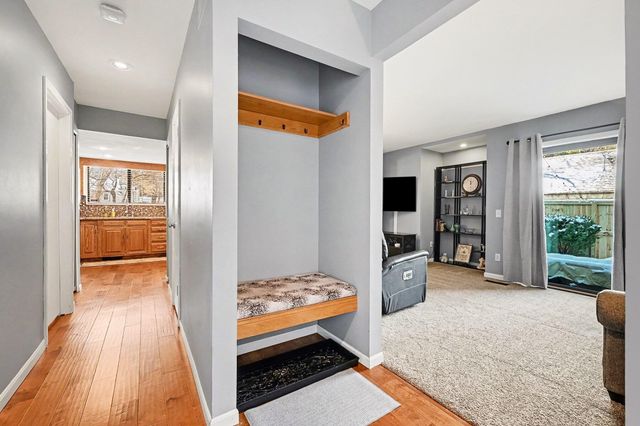 221 Paisley Court, Kalamazoo Twp, MI 49006