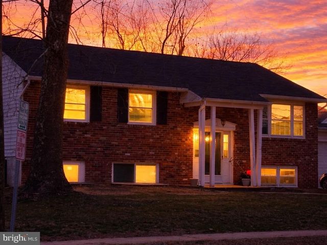 321 E NEW ST, Glassboro, NJ 08028