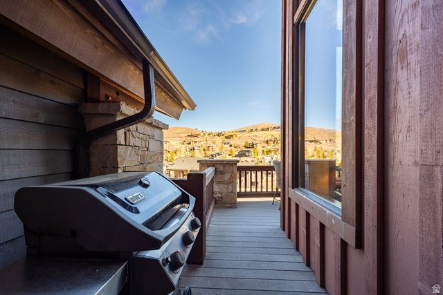 652 ROSSIE HILL DR, Park City, UT 84060
