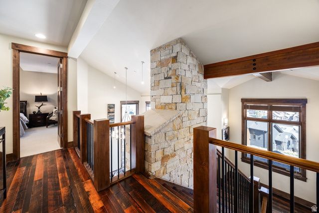 652 ROSSIE HILL DR, Park City, UT 84060