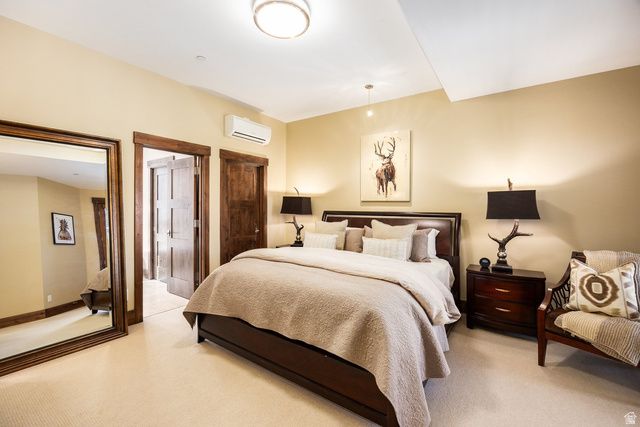 652 ROSSIE HILL DR, Park City, UT 84060