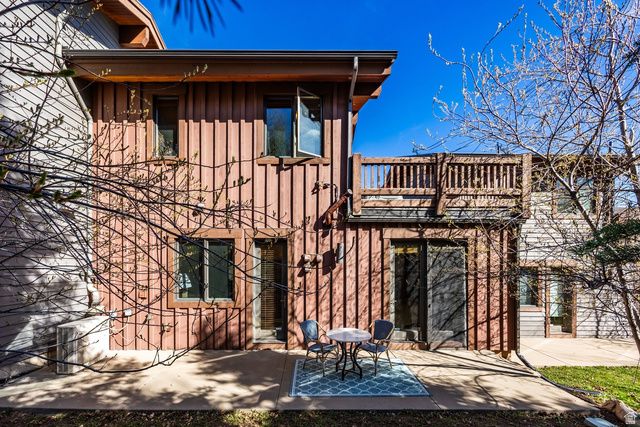 652 ROSSIE HILL DR, Park City, UT 84060
