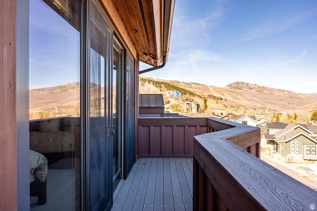 652 ROSSIE HILL DR, Park City, UT 84060