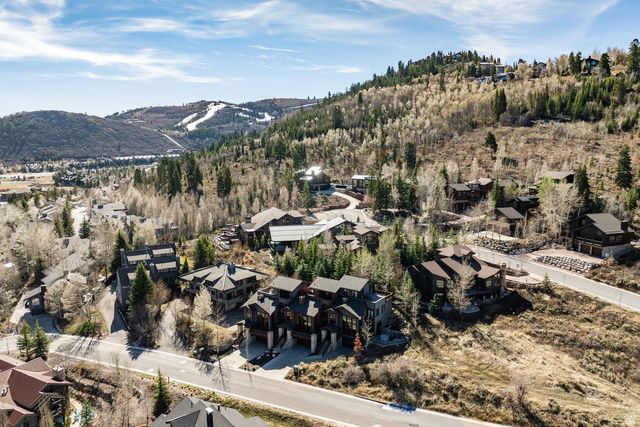 652 ROSSIE HILL DR, Park City, UT 84060