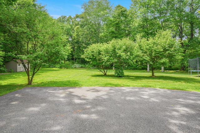 1332 Baldwin Road, Yorktown Heights, NY 10598
