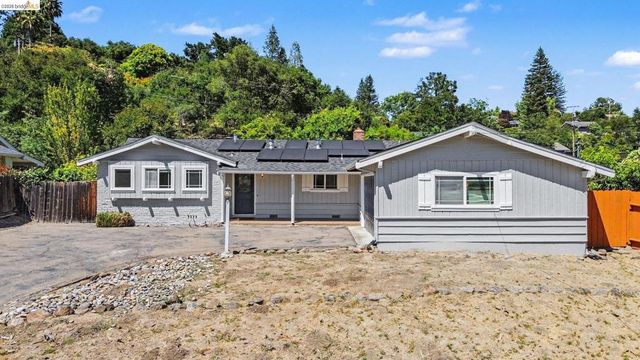 649 Moraga Way, Orinda, CA 94563