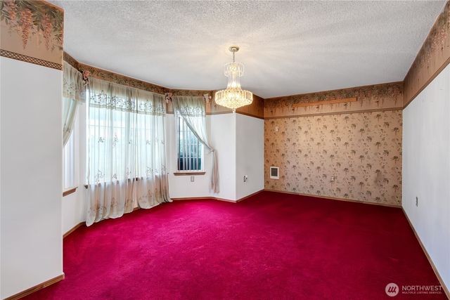 15111 NE 365th Street, La Center, WA 98629