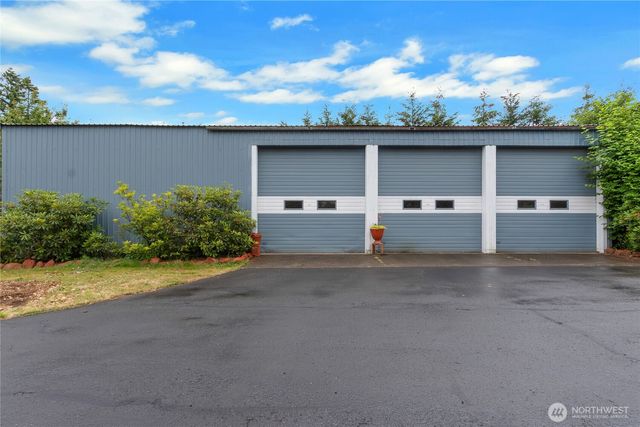 15111 NE 365th Street, La Center, WA 98629