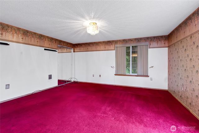 15111 NE 365th Street, La Center, WA 98629