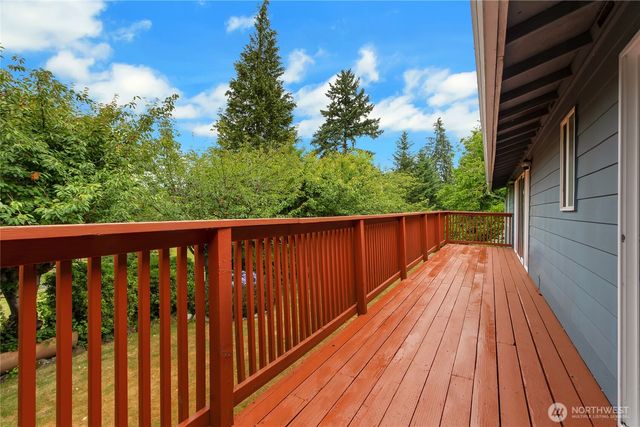 15111 NE 365th Street, La Center, WA 98629