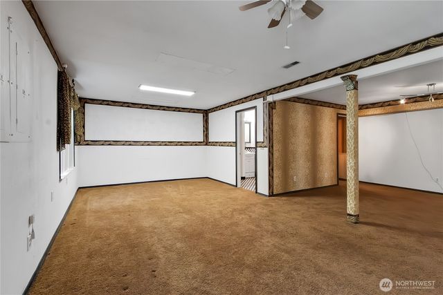 15111 NE 365th Street, La Center, WA 98629