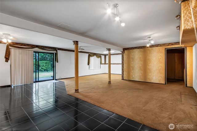 15111 NE 365th Street, La Center, WA 98629