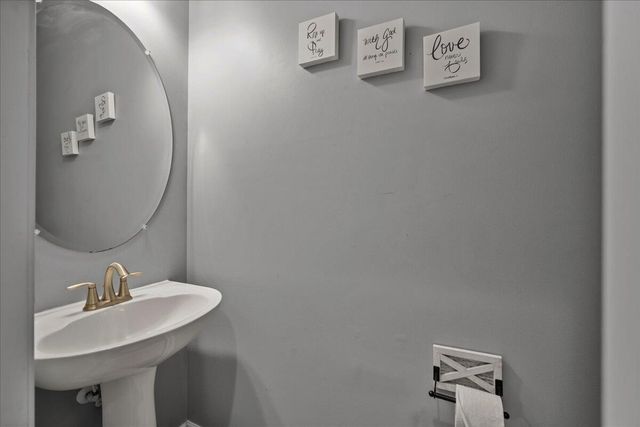 112 Worthington Drive, Moncks Corner, SC 29461