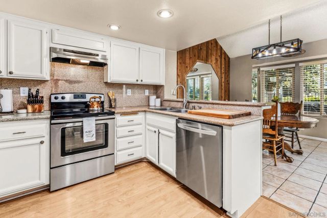 906 Sendero Ave, Escondido, CA 92026