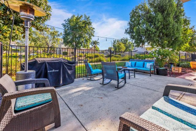 906 Sendero Ave, Escondido, CA 92026