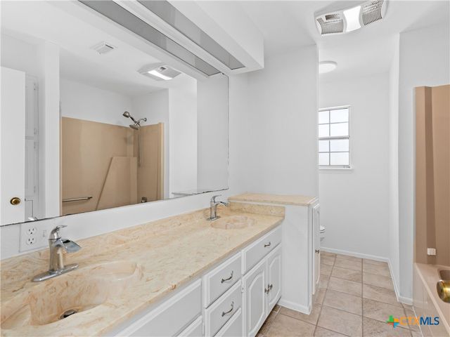 1903 Town Creek Road, Cibolo, TX 78108