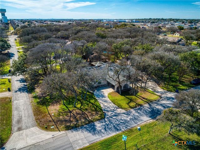 1903 Town Creek Road, Cibolo, TX 78108