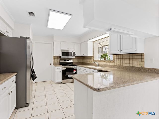 1903 Town Creek Road, Cibolo, TX 78108