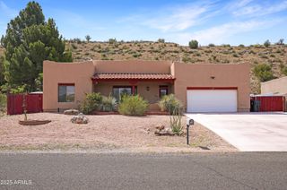 3725 E MONTEZUMA Avenue, Rimrock, AZ 86335