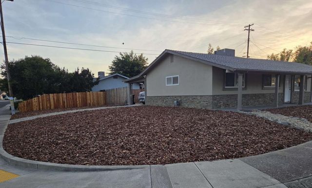 7315 Grand Oaks Blvd, Citrus Heights, CA 95621
