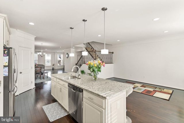 23491 EPPERSON SQ, Brambleton, VA 20148