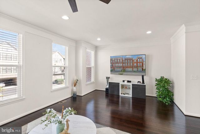 23491 EPPERSON SQ, Brambleton, VA 20148