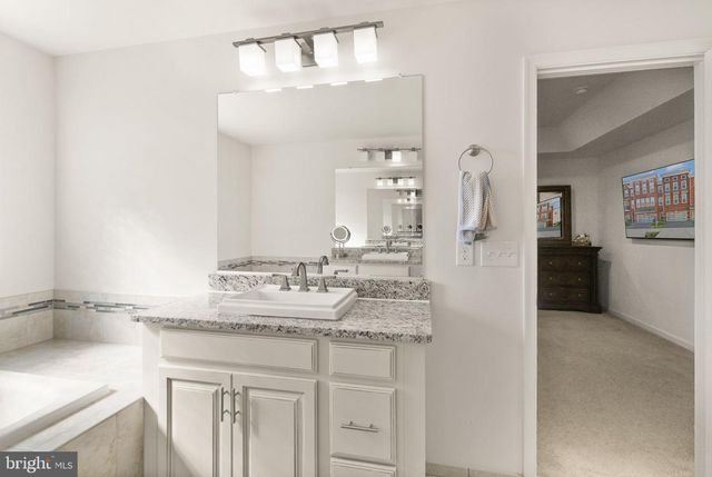 23491 EPPERSON SQ, Brambleton, VA 20148