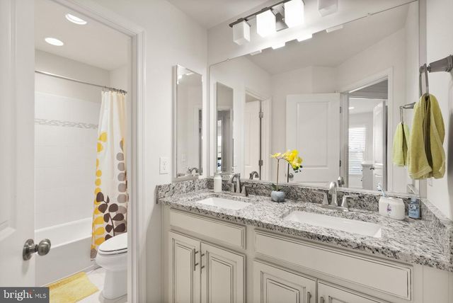 23491 EPPERSON SQ, Brambleton, VA 20148