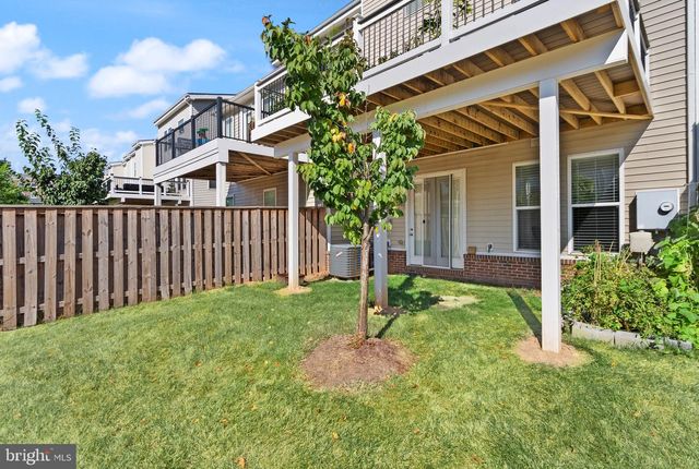 23491 EPPERSON SQ, Brambleton, VA 20148