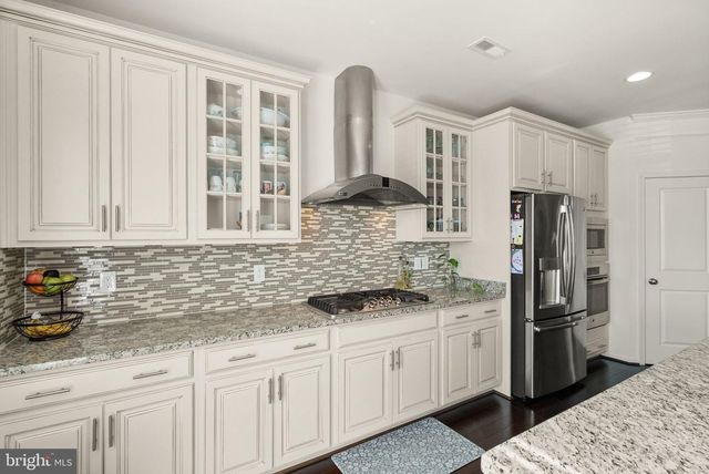 23491 EPPERSON SQ, Brambleton, VA 20148