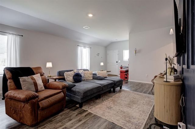 3501 Pete Street, Mustang, OK 73064