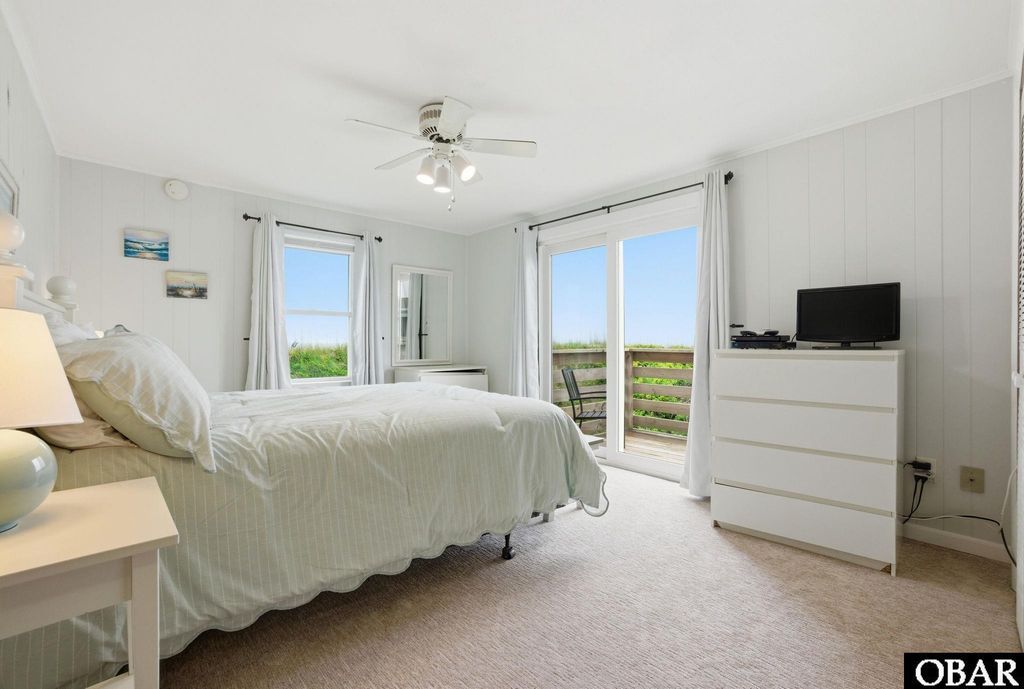 Image 14 of property listing at 5613 S Virginia Dare Trail Unit V -, Nags Head, NC 27959