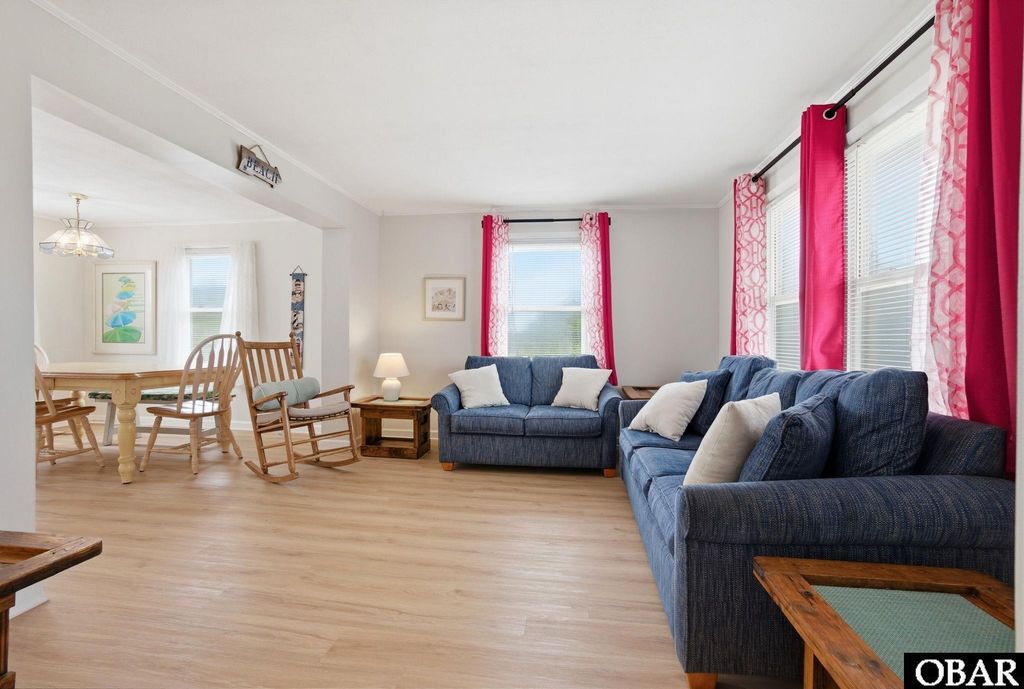 Image 6 of property listing at 5613 S Virginia Dare Trail Unit V -, Nags Head, NC 27959