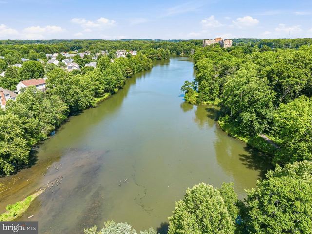 732 STREAMSIDE DR, Bowie, MD 20721