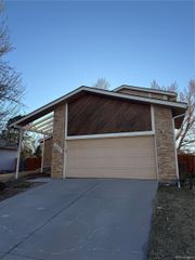 5931 S Lima Street, Englewood, CO 80111