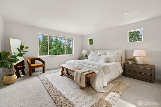 9909 Unit B NE 200th, Bothell, WA 98011