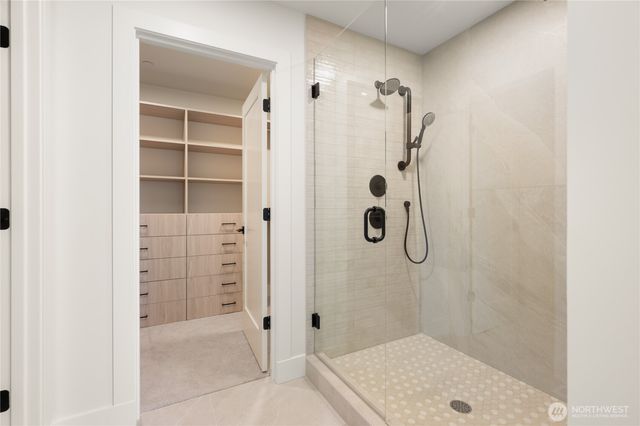 9909 Unit B NE 200th, Bothell, WA 98011