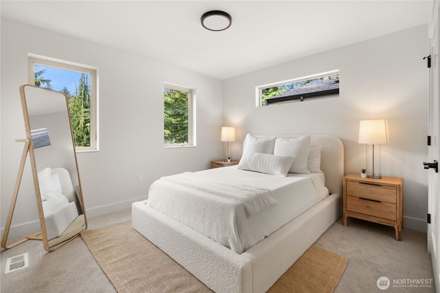 9909 Unit B NE 200th, Bothell, WA 98011