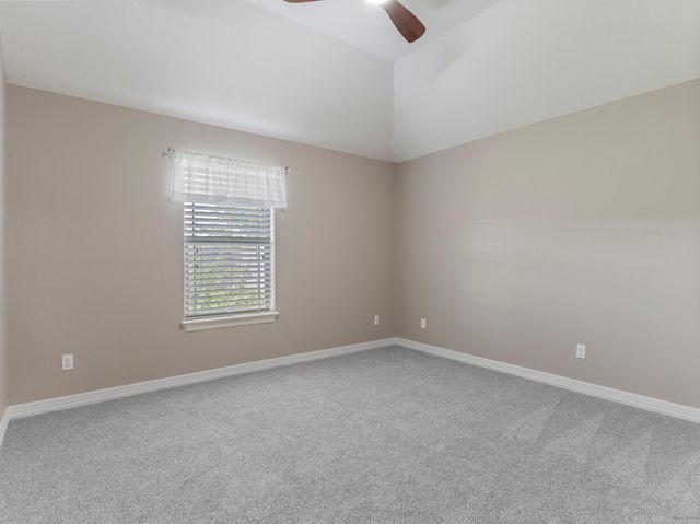 3221 El Camino Street, Bay City, TX 77414