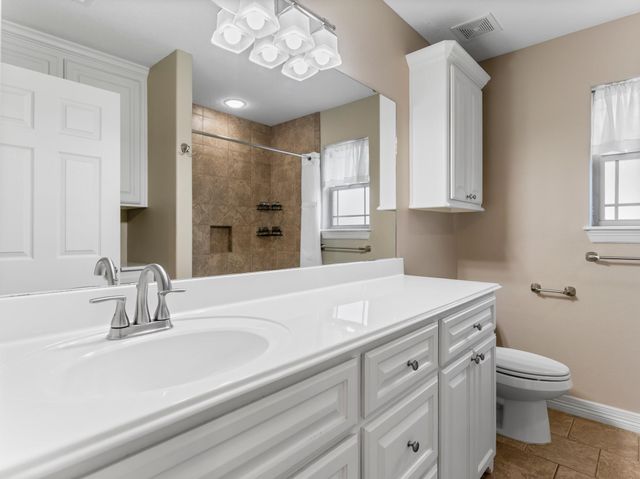 3221 El Camino Street, Bay City, TX 77414