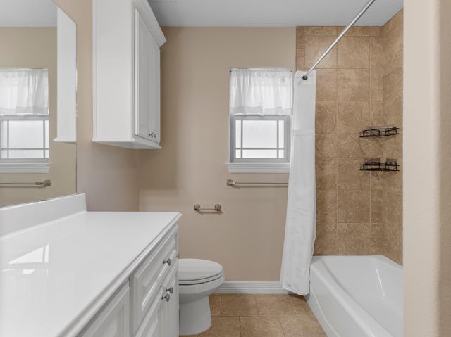 3221 El Camino Street, Bay City, TX 77414